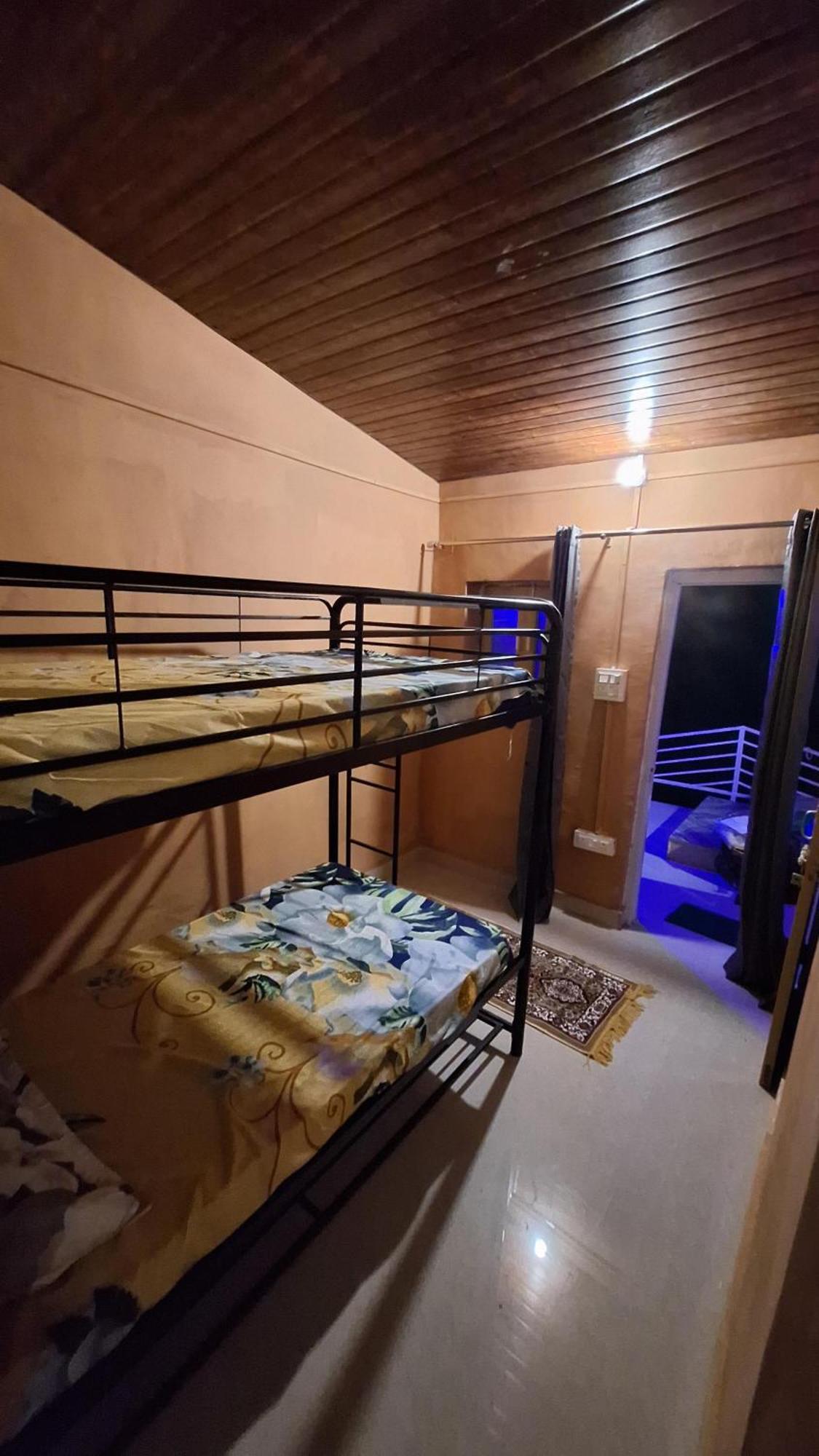Tathastu Bir -Homestay ,Dorm,Hostel מראה חיצוני תמונה