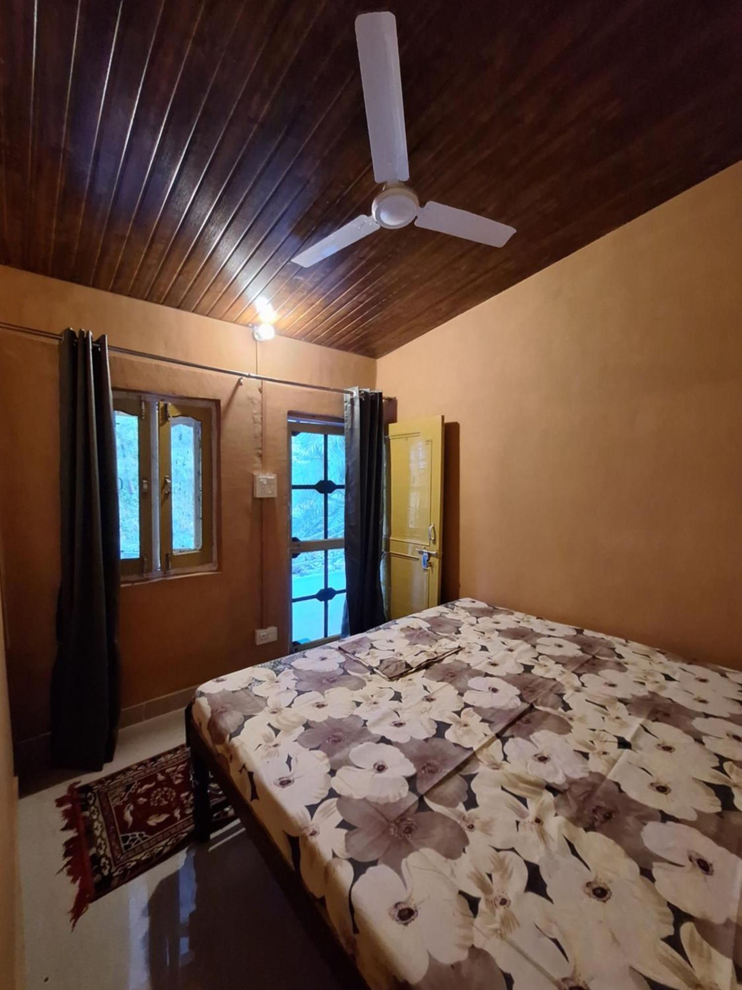 Tathastu Bir -Homestay ,Dorm,Hostel מראה חיצוני תמונה