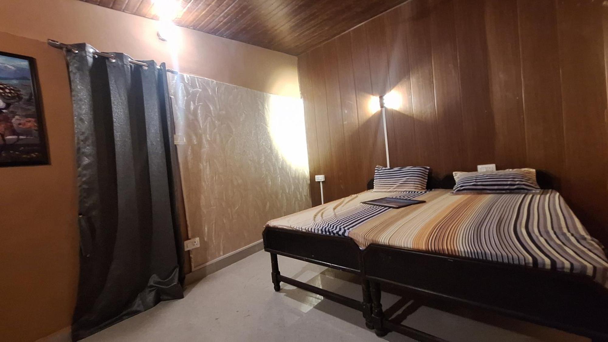 Tathastu Bir -Homestay ,Dorm,Hostel מראה חיצוני תמונה